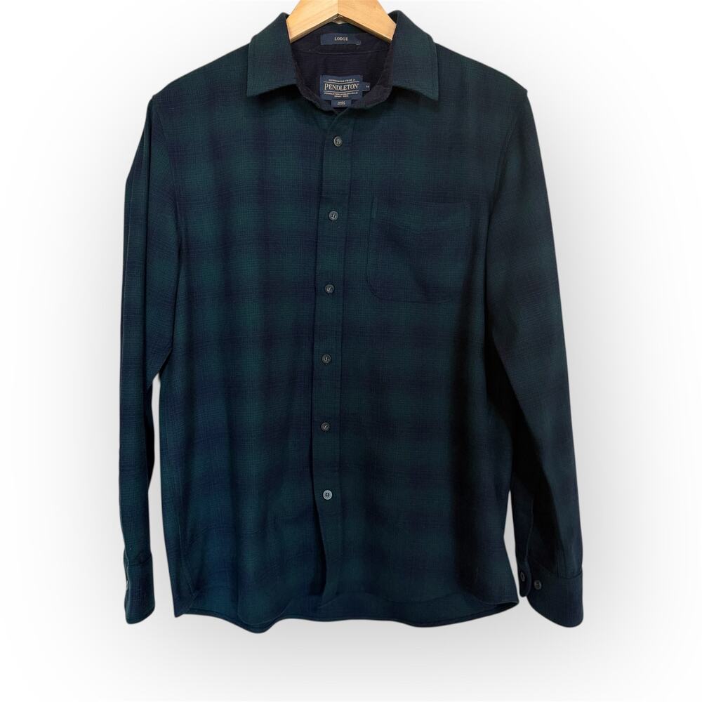 Pendleton Lodge Shirt Men's Sz M Merino Wool Flannel Green Navy Plaid Button Up